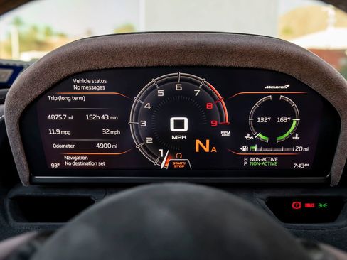 Used 2022 McLaren 765LT RWD image 23