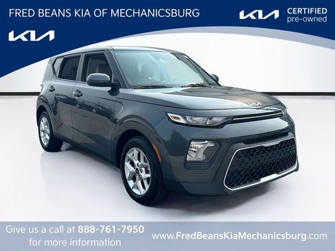Certified 2022 Kia Soul LX w/ Technology Package FWD image 1