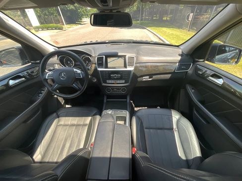 Used 2016 Mercedes-Benz GL 320 BlueTEC 4MATIC image 21
