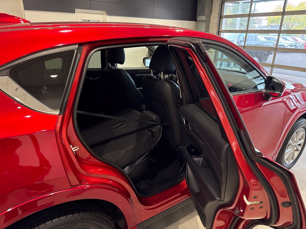 Used 2024 MAZDA CX-5 AWD 2.5 S w/ Preferred Package image 16