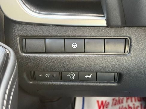 New 2026 Nissan Rogue SV image 18