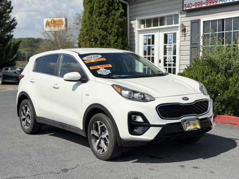Used 2020 Kia Sportage LX AWD/4WD image 4