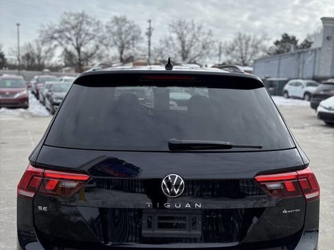 Used 2022 Volkswagen Tiguan SE R-Line image 6