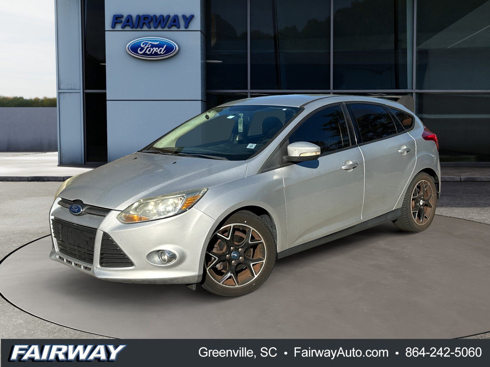 Used 2013 Ford Focus SE FWD image 1
