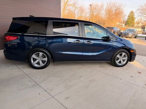 Used 2018 Honda Odyssey EX-L image 8