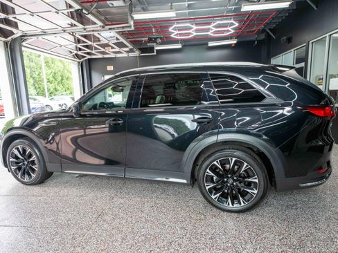 Used 2024 MAZDA CX-90 Plug-In Hybrid w/ Premium Pkg AWD/4WD image 2