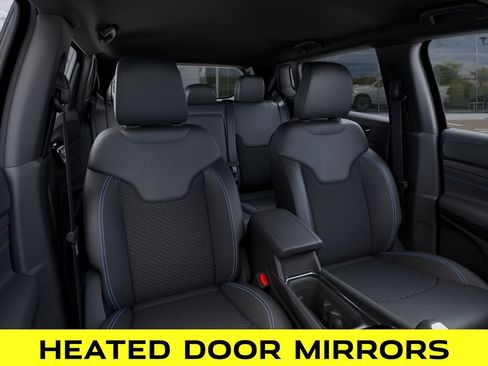 New 2026 Jeep Compass Latitude AWD/4WD image 16