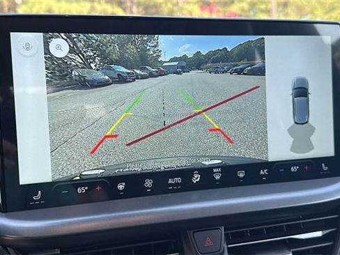 New 2025 Ford Escape SE image 30