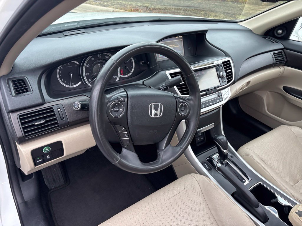 Used 2015 Honda Accord EX-L image 13