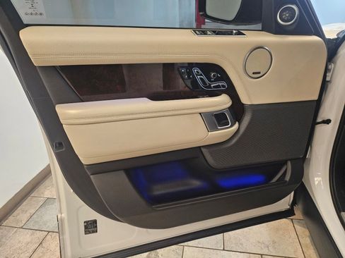 Used 2021 Land Rover Range Rover Westminster Edition image 11