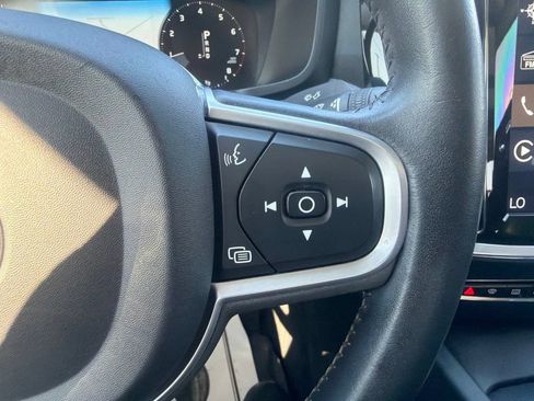 Used 2019 Volvo S60 T6 Momentum w/ Multimedia Package AWD/4WD image 15