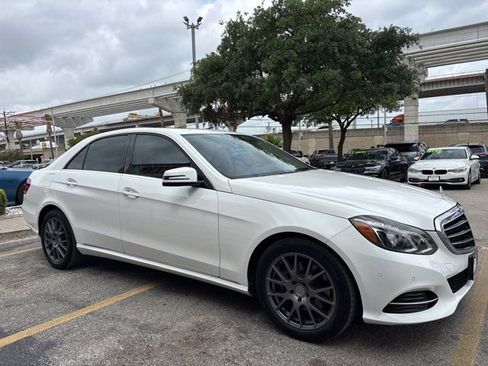 Used 2014 Mercedes-Benz E 350 Sedan image 7