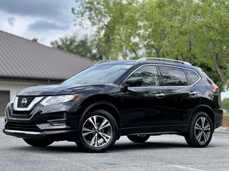 Used 2019 Nissan Rogue SV w/ Premium Package image 1