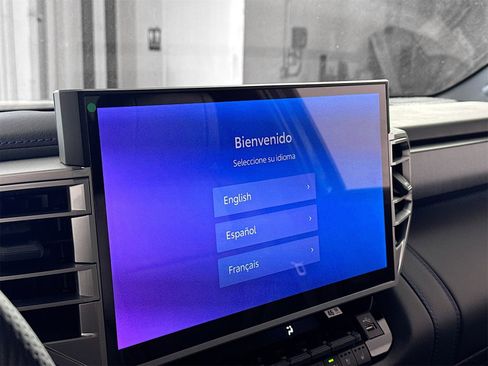 New 2025 Toyota Tundra Platinum image 8