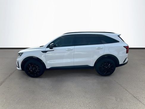 Certified 2023 Kia Sorento SX AWD/4WD image 4