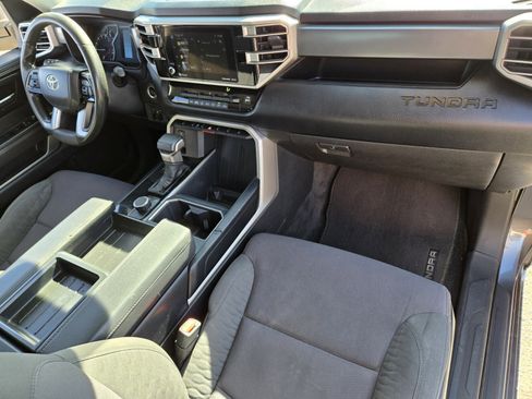 Used 2022 Toyota Tundra SR5 image 15