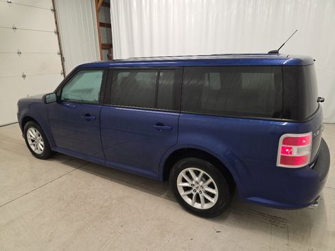 Used 2014 Ford Flex SE image 17