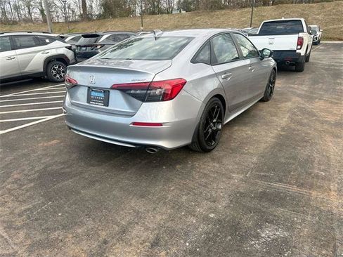 Used 2024 Honda Civic Sport image 16