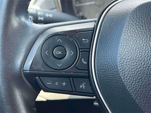 Certified 2024 Toyota Corolla Cross LE image 22