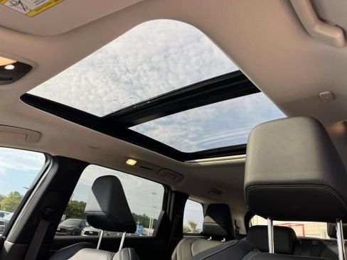 New 2027 INFINITI QX60 Luxe w/ Cargo Package FWD image 13