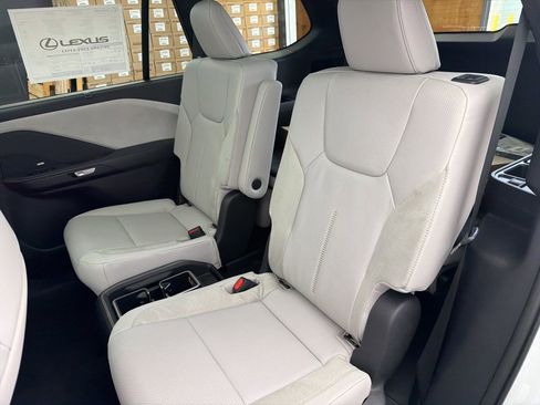 New 2026 Lexus TX 350 AWD image 21