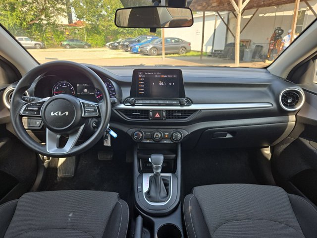 Used 2024 Kia Forte LXS FWD image 21