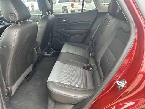 Used 2024 Chevrolet Trax LT w/ Driver Confidence Package image 23