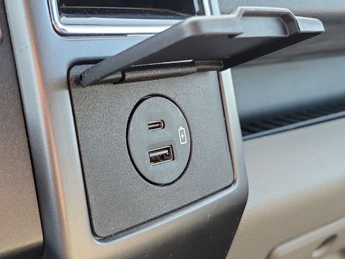 Used 2018 Ford F150 XLT w/ Equipment Group 301A Mid AWD/4WD image 26