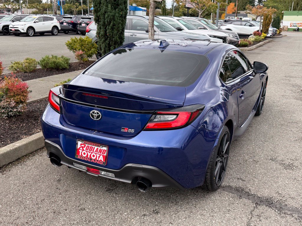Certified 2023 Toyota GR86 Premium RWD image 7