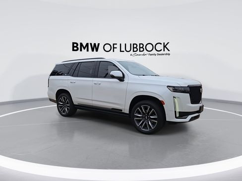 Used 2021 Cadillac Escalade Sport w/ Driver Assist Tech Package AWD/4WD image 2