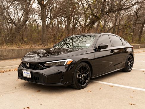 Used 2026 Honda Civic Sport image 5