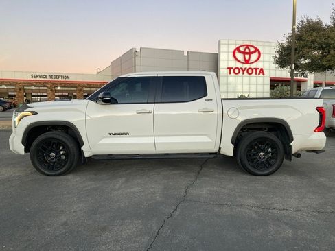 Used 2024 Toyota Tundra Limited image 8