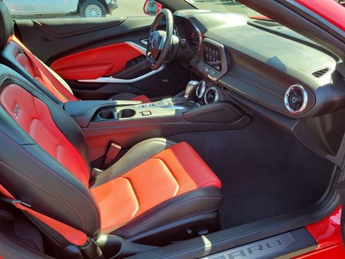 Used 2023 Chevrolet Camaro SS image 16