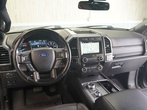 Used 2019 Ford Expedition Limited w/ Equipment Group 303A AWD/4WD image 11