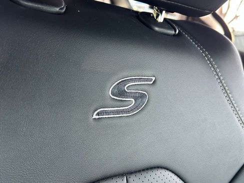 New 2026 Chrysler Pacifica Select w/ S Appearance Package image 33