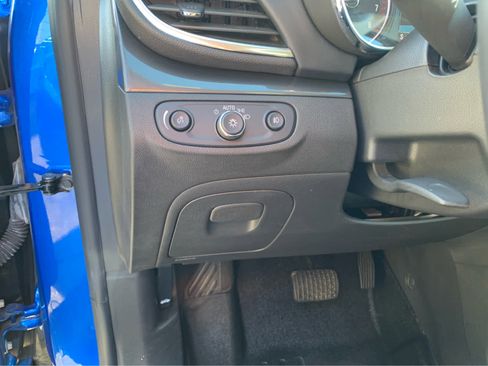 Used 2017 Buick Encore Essence image 14