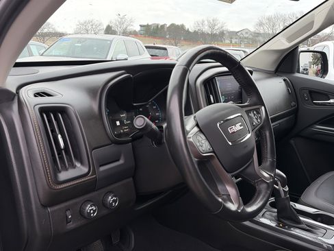 Used 2022 GMC Canyon AT4 w/ Trailering Package image 16