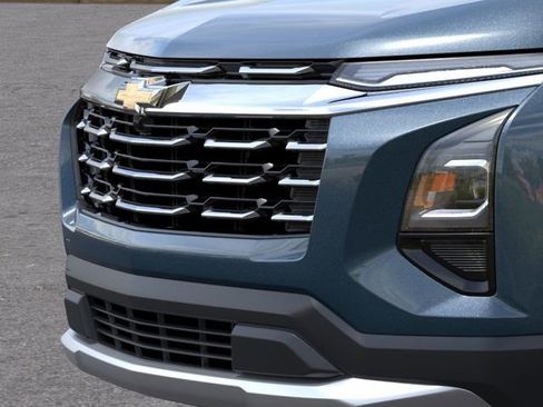 New 2026 Chevrolet Equinox LT image 13