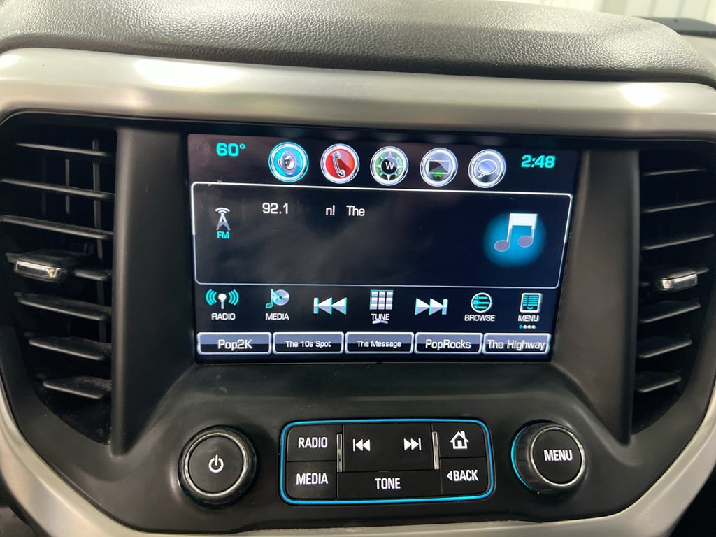 Used 2017 GMC Acadia SLT FWD image 14