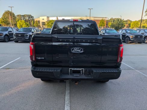 Certified 2025 Ford F150 Platinum w/ Equipment Group 702A High AWD/4WD image 5