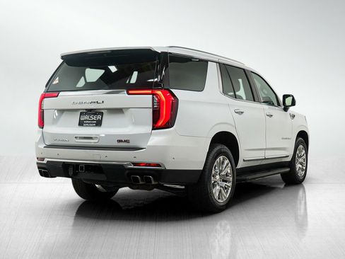 Used 2025 GMC Yukon Denali AWD/4WD image 5