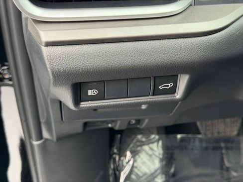 Used 2026 Toyota Grand Highlander XLE image 22