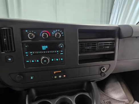 Used 2013 Chevrolet Express 1500 LT w/ LT Preferred Equipment Group RWD image 14