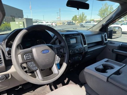 Used 2015 Ford F150 XLT w/ Trailer Tow Package AWD/4WD image 8