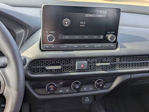 Certified 2025 Honda HR-V LX image 15