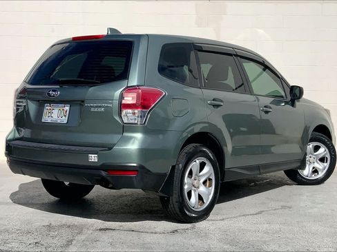 Used 2017 Subaru Forester 2.5i AWD/4WD image 22