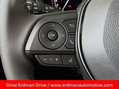 Used 2025 Toyota RAV4 XLE Premium image 13