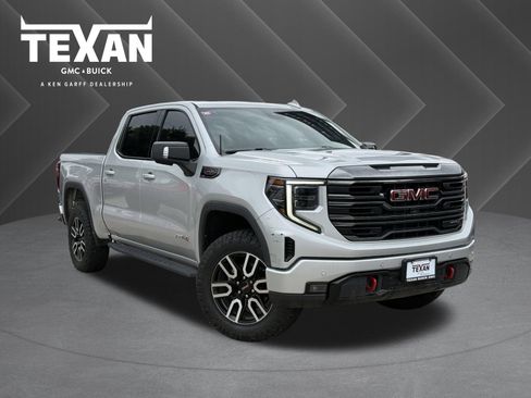 Used 2022 GMC Sierra 1500 AT4 w/ AT4 Premium Package AWD/4WD image 1