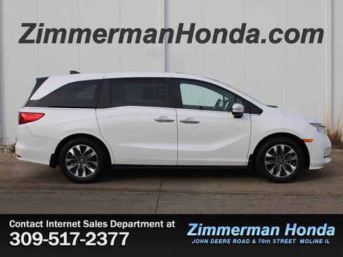Certified 2024 Honda Odyssey EX-L image 1