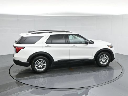New 2026 Ford Explorer Active RWD image 44